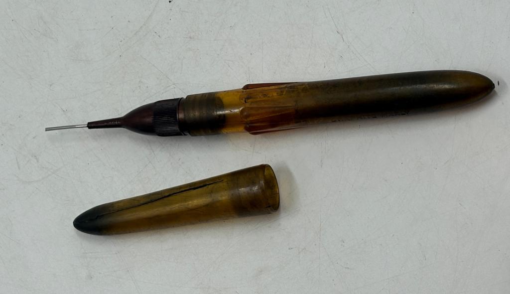 Ancien stylo-huileur / graisseur de précision., Antiquités & Art, Antiquités | Outils & Instruments, Enlèvement ou Envoi