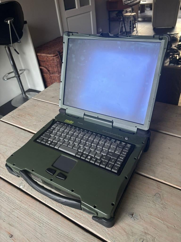 Roda Rocky III+ rugged military-specification laptop, Computers en Software, Ophalen of Verzenden, Roda