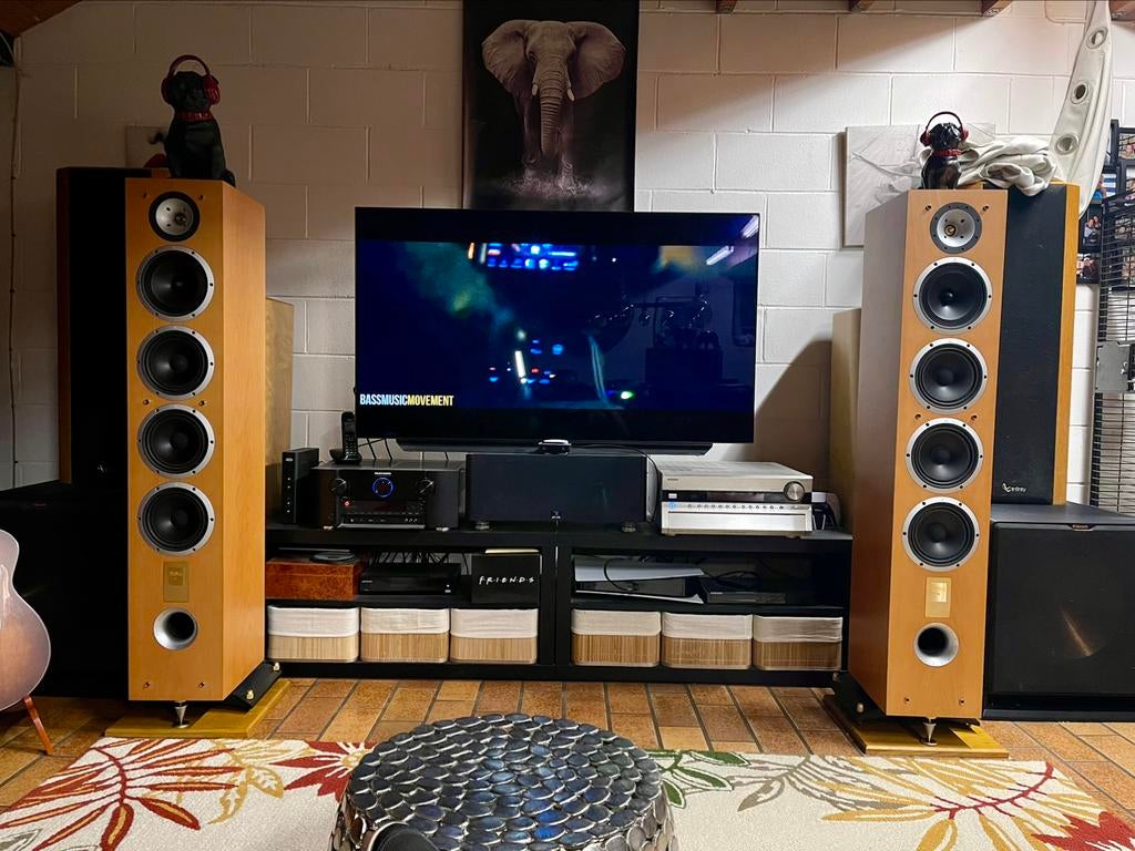 Vds ou échange Triangle stratos 260 volante ( 6000 euros), TV, Hi-fi & Vidéo, Autres marques, Comme neuf, Enlèvement, Haut-parleurs Frontaux, Arrière ou Stéréo