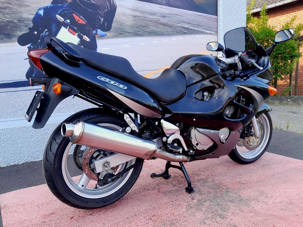 SUZUKI GSX 600 F Garantie 1 ou 2 ans MOTOSD - foto 3