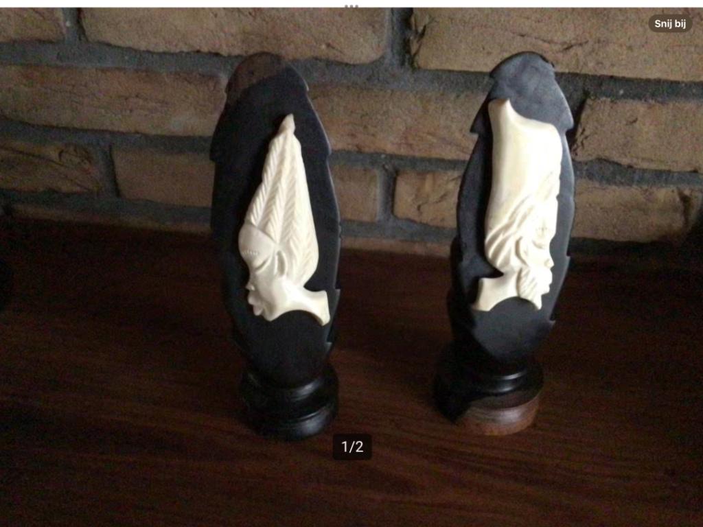 Beeldjes met ivoor uit congo, Antiek en Kunst, Kunst | Beelden en Houtsnijwerken, Ophalen of Verzenden