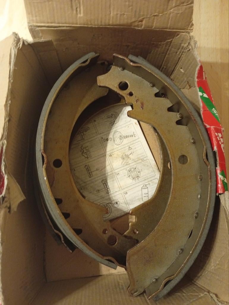 Machoires de frein neuves DAIHATSU, Autos : Pièces & Accessoires, Enlèvement ou Envoi, Daihatsu