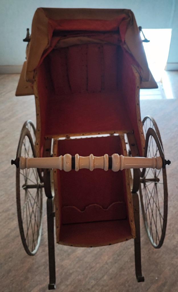 POUSSETTE ANCIENNE EN tole de poupée,poupon/jouet EUR 20