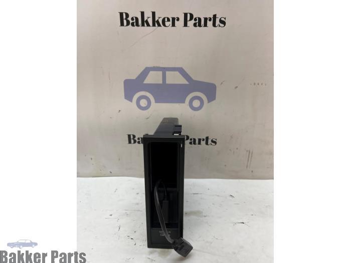 Unité de contrôle Multimedia d'un Volkswagen Scirocco, -, Volkswagen, -, 3 mois de garantie