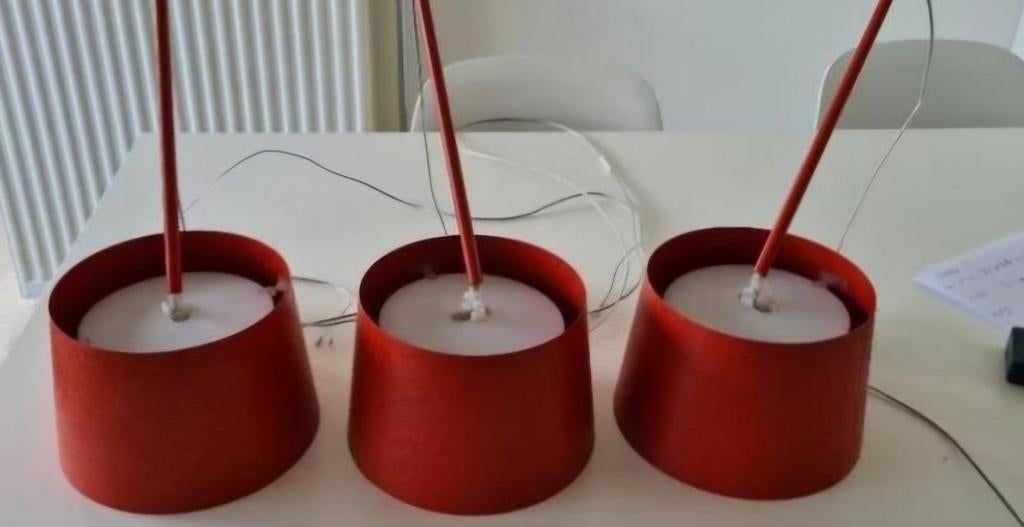 Foscarini Twiggy Piccola Rood

Plafondlamp / hanglamp 3 stuk, Ophalen of Verzenden, Zo goed als nieuw