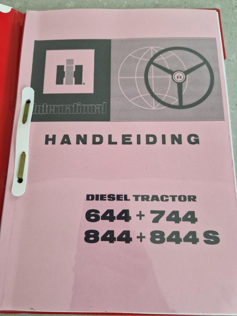 Internationale tractor boekje, Ophalen of Verzenden