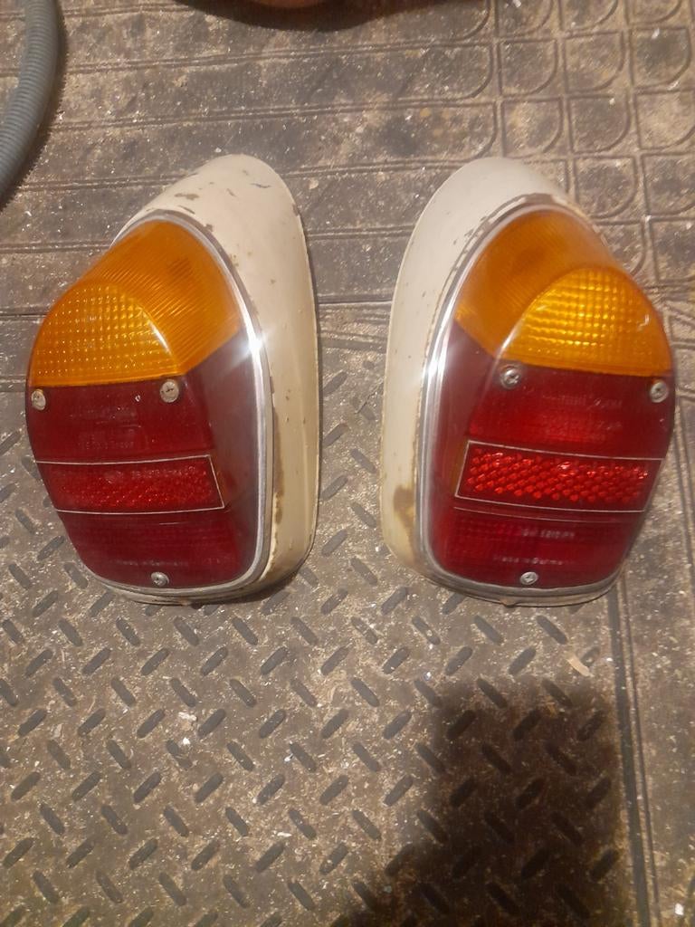 Feu Hella Cox 1960 tot 1970 prijs 110eur 0475550537