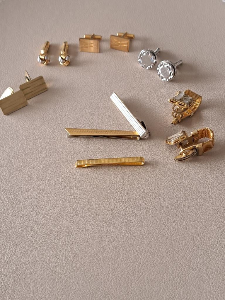 Bijoux anciens fantaisie homme, Enlèvement, Or