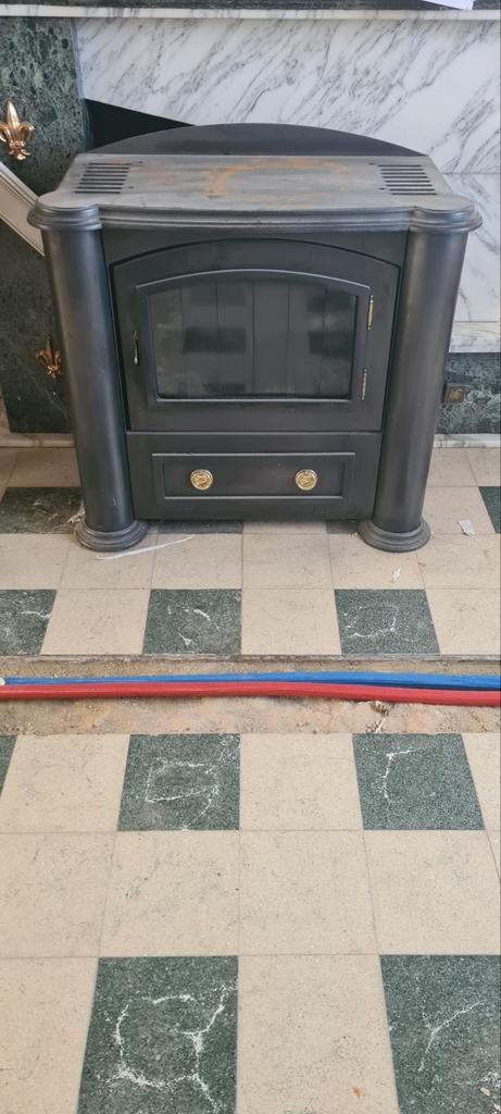 Well straler gietijzeren hout- en hout en mazout kachel, Huis en Inrichting, Ophalen, Gebruikt, Hout