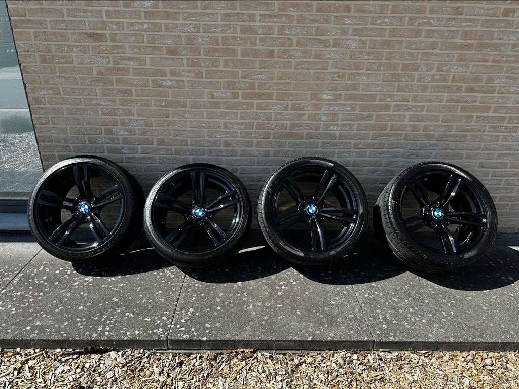 BMW OEM 437M velgen + banden, Autos : Pièces & Accessoires, Pneus & Jantes, Enlèvement, Pneu(s)
