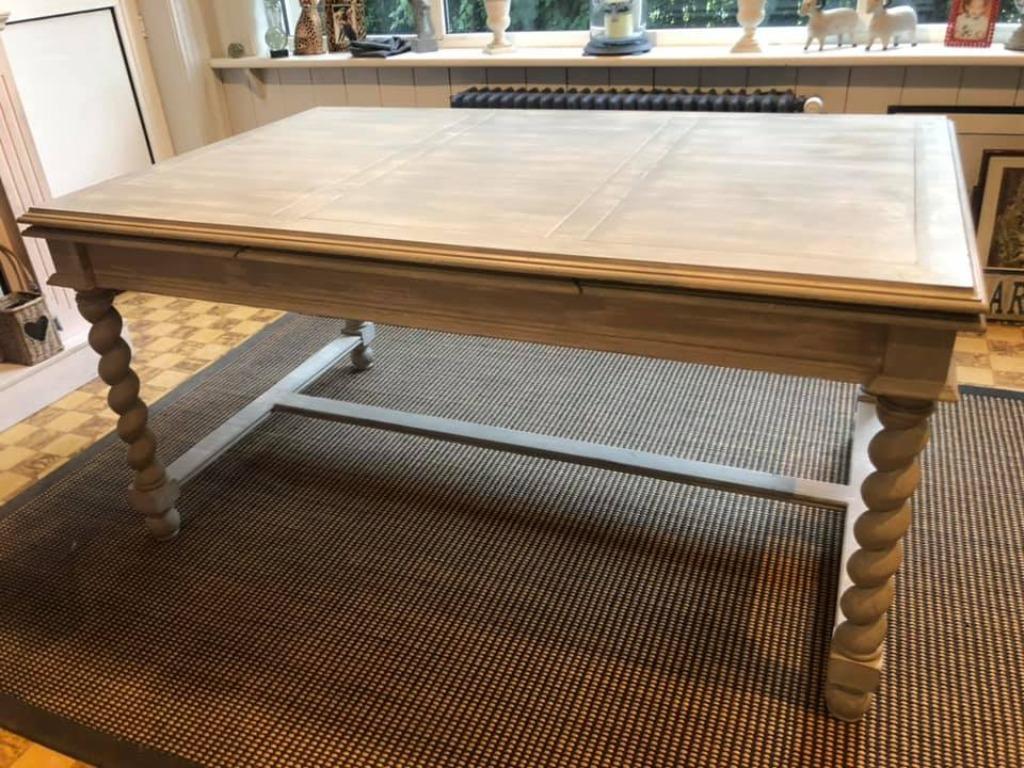 Eik eettafel merk Charrell grey wash uitschuifbaar tot 2m60, Ophalen, Gebruikt, 100 tot 150 cm, Eikenhout