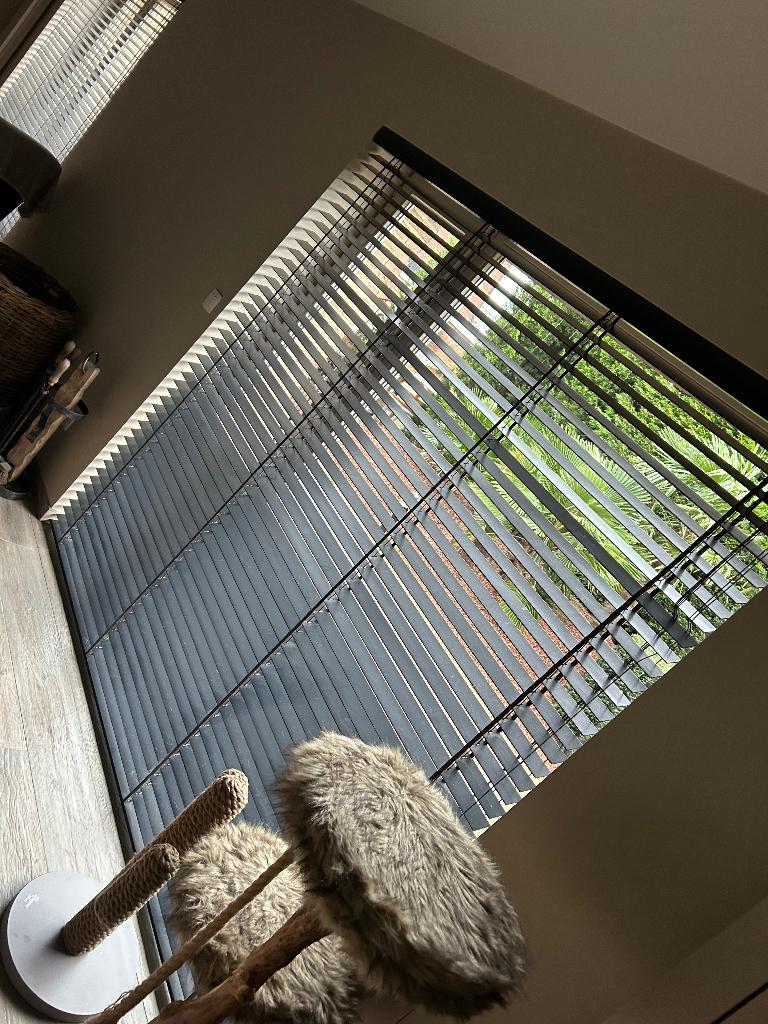 Lattes en bois noires, 150 à 200 cm, Comme neuf, Landelijk, 150 à 200 cm