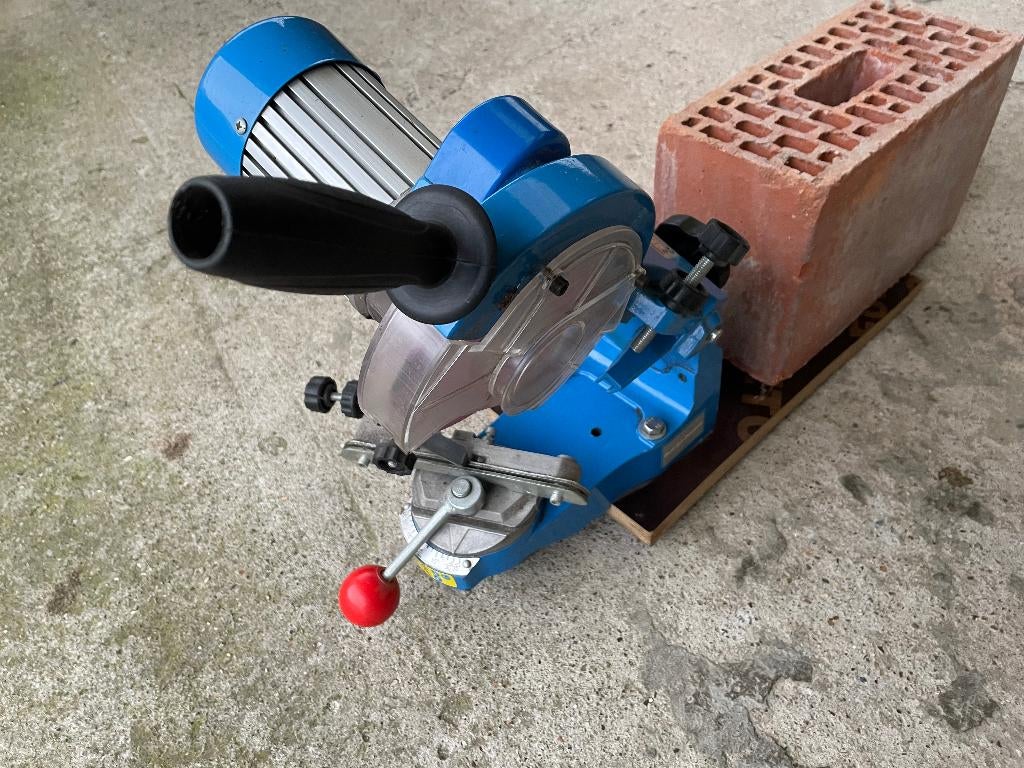 Kettingslijpmachine., Zakelijke goederen, Ophalen