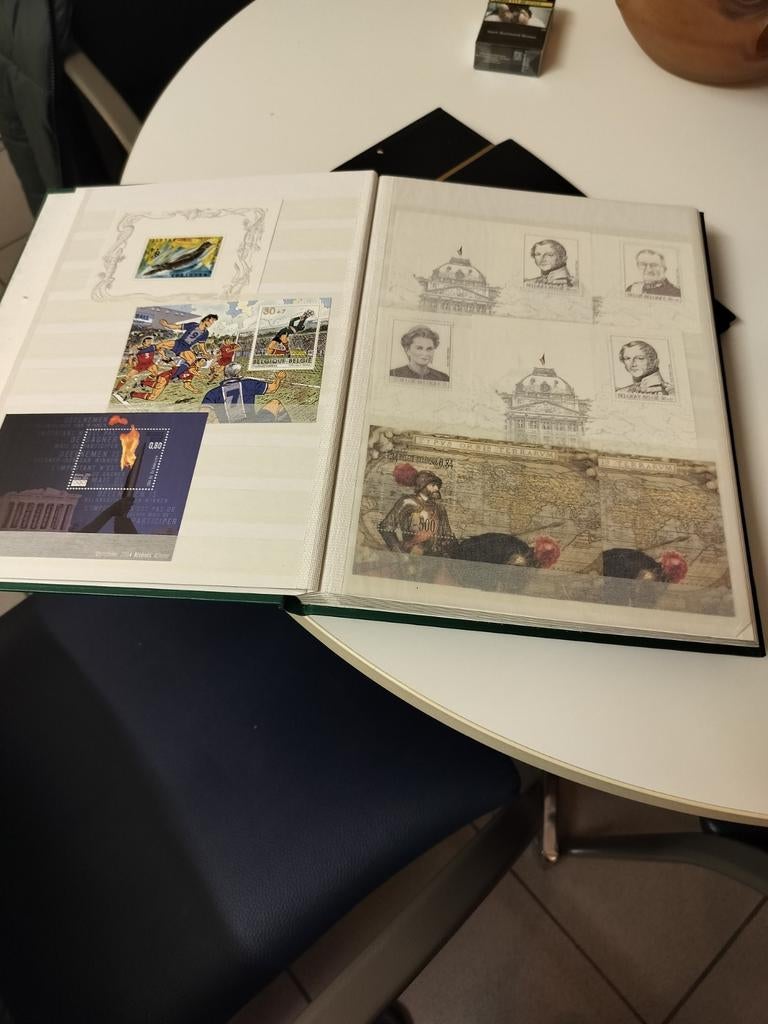 5 boeken postzegels België, Ophalen