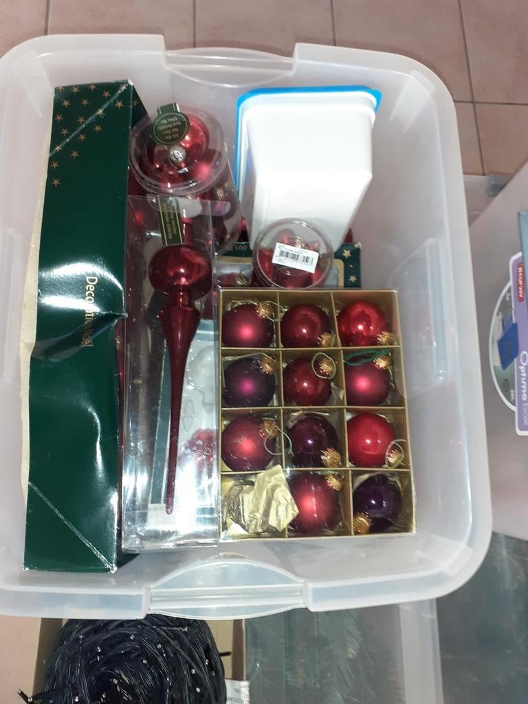 Kerstboom met alle accessoires., Diversen, Ophalen, Zo goed als nieuw