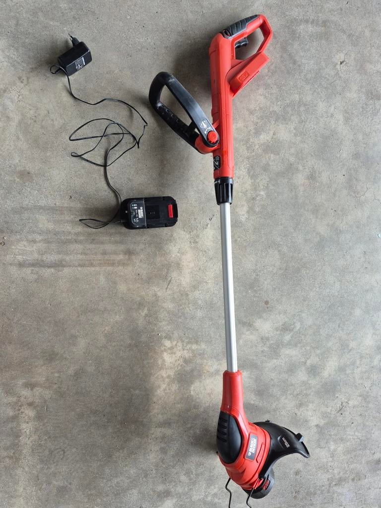 Kantenmaaier Black&Decker GLC1825N, Ophalen