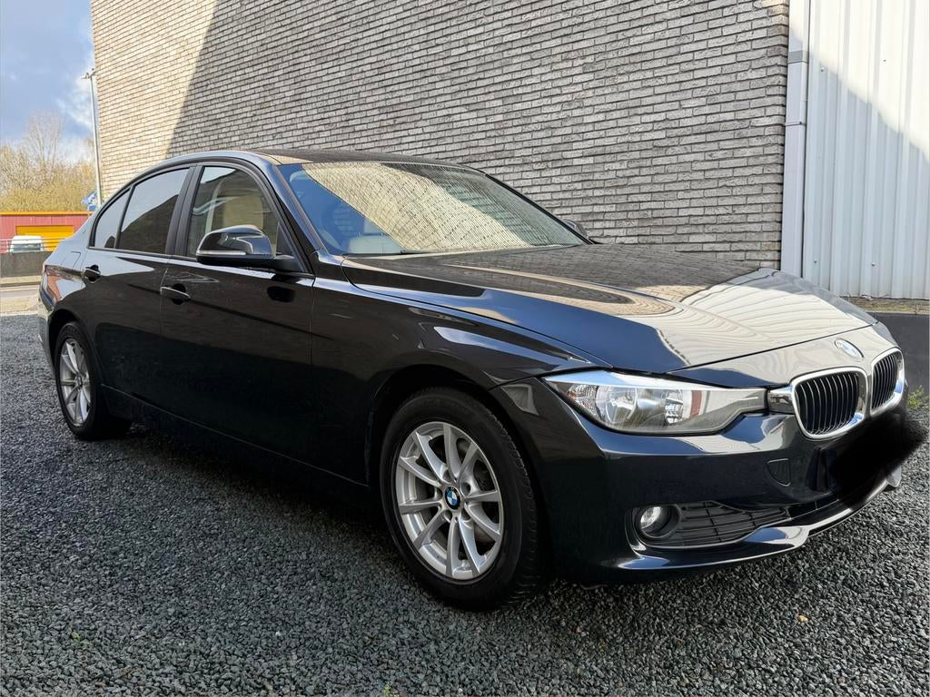 Bmw 316i/Automaat/116.700km/Leder/Navi/bluetooth+Keuring, Auto's, 1596 cc, Euro 6, Lederen bekleding, Zwart