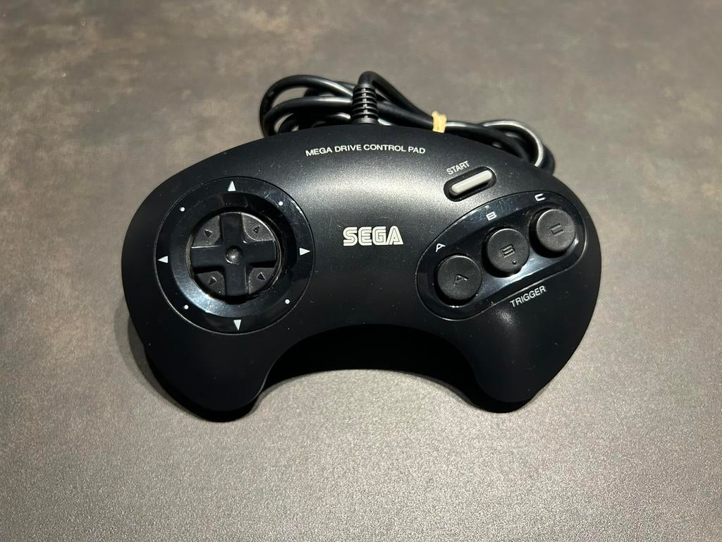 Sega Megadrive Controllers, Games en Spelcomputers, Spelcomputers | Sega, Ophalen of Verzenden, Gebruikt, Mega Drive