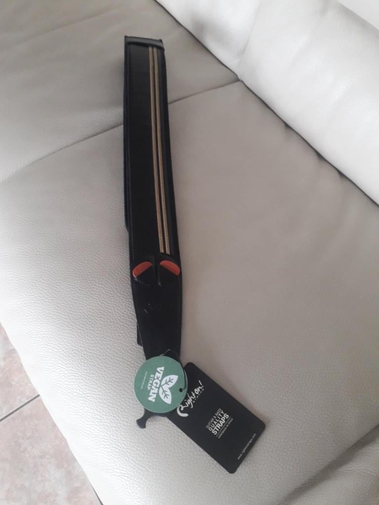 Sangle guitare ou basse Righton Straps haute qualité. NEUVE!, Muziek en Instrumenten, Snaarinstrumenten | Gitaren | Bas, Ophalen