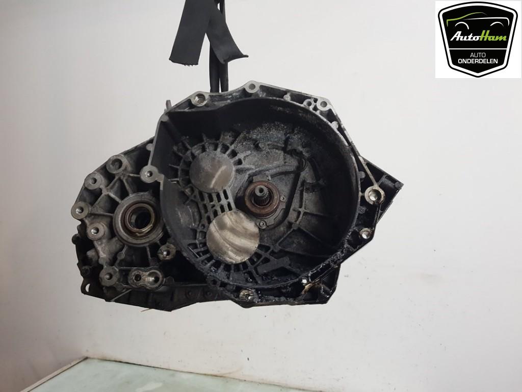 VERSNELLINGSBAK AUTOMAAT Opel Astra K Sports Tourer, Gebruikt, Opel