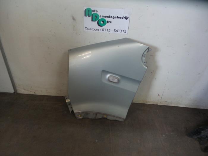 Aile avant gauche d'un Renault Master (Master 2 98-) (TE864), Renault, -, 3 mois de garantie, Utilisé