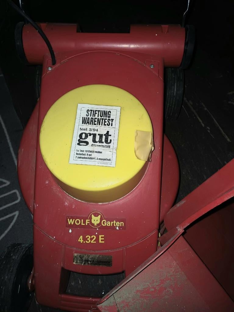 petite tondeuse wolf électrique 220V, WOLF Garten, Démarrage électrique, Tondeuse rotative, 30 à 39 cm