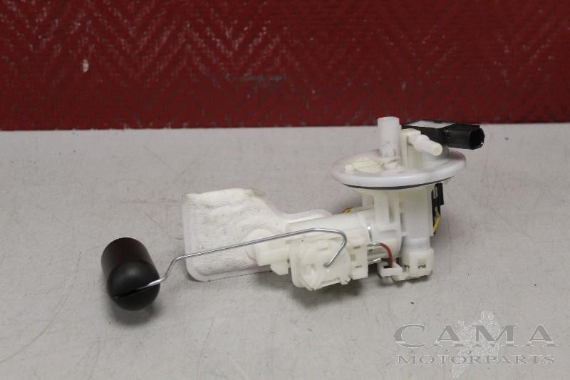 POMPE CARBURANT C Yamaha N-Max 125 (N MAX NMAX 125-A), Dhr. S. di Majo, Utilisé, Info@cama-motorparts.nl, P.J. Troelstraweg 8 8
3144 CX  MAASSLUIS, NL