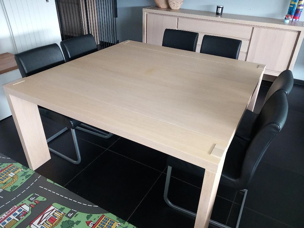 Eetkamer, Enlèvement, 8 chaises ou plus