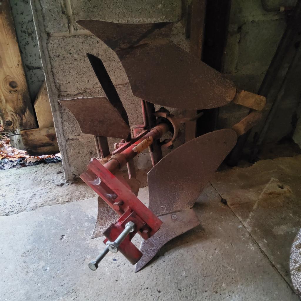 charrue, butteur, arracheuse p.d.t, roues, etc..., Articles professionnels, Agriculture | Outils, Enlèvement, Autre, Autres types