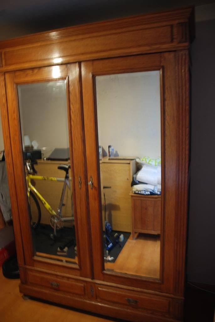 Antieke eiken kleerkast 2 spiegels 2 laden, Antiek en Kunst, Ophalen