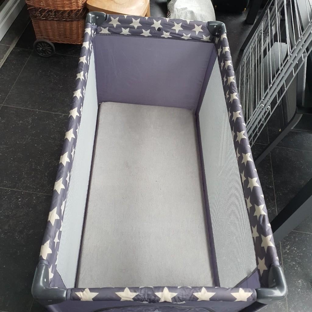 Costume de voyage Quote Q-Sleep, Enfants & Bébés, Enlèvement, Comme neuf