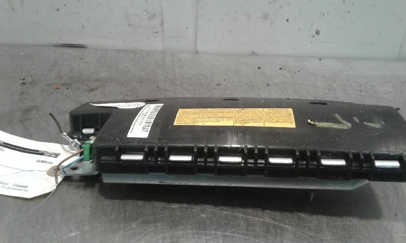 AIRBAG SIEGE Renault Clio III (BR / CR) (|8200552394|), Autos : Pièces & Accessoires, Autres pièces automobiles, Renault, Utilisé