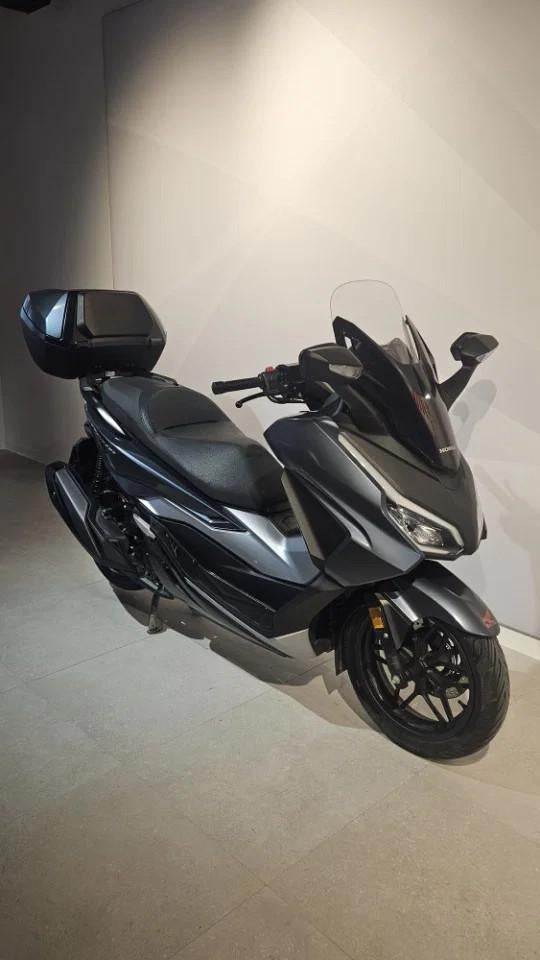 Honda NSS350 FORZA (bj 2023), Bedrijf, 12 t/m 35 kW, Scooter, 330 cc