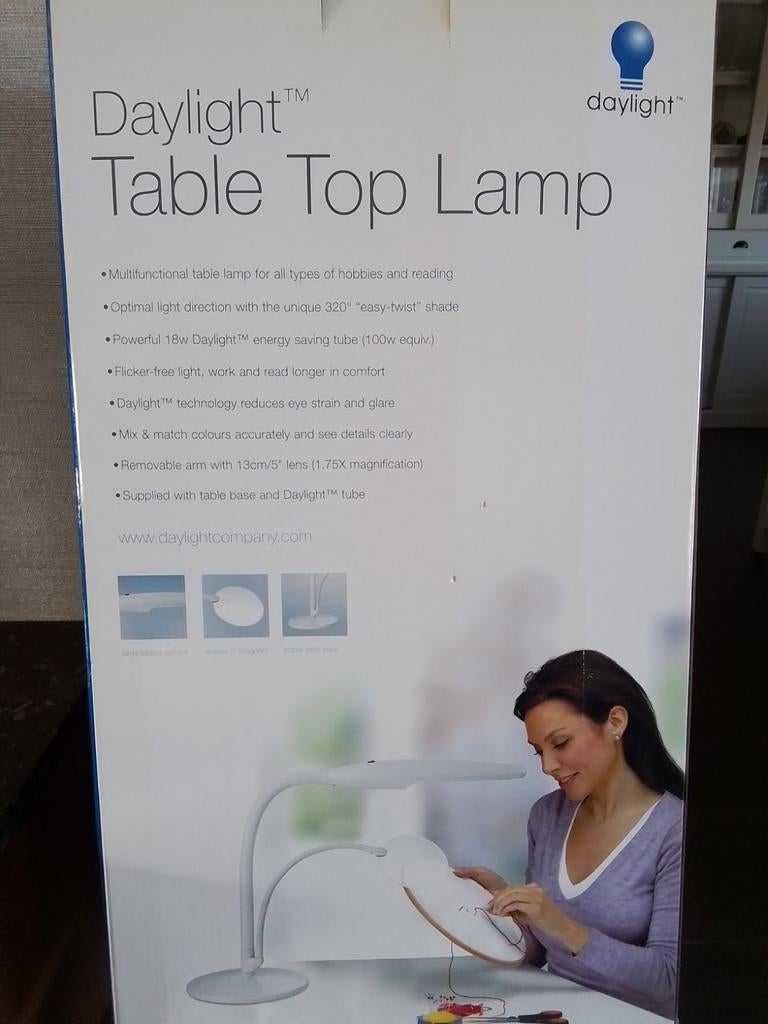 Tafellamp met loupe, Enlèvement