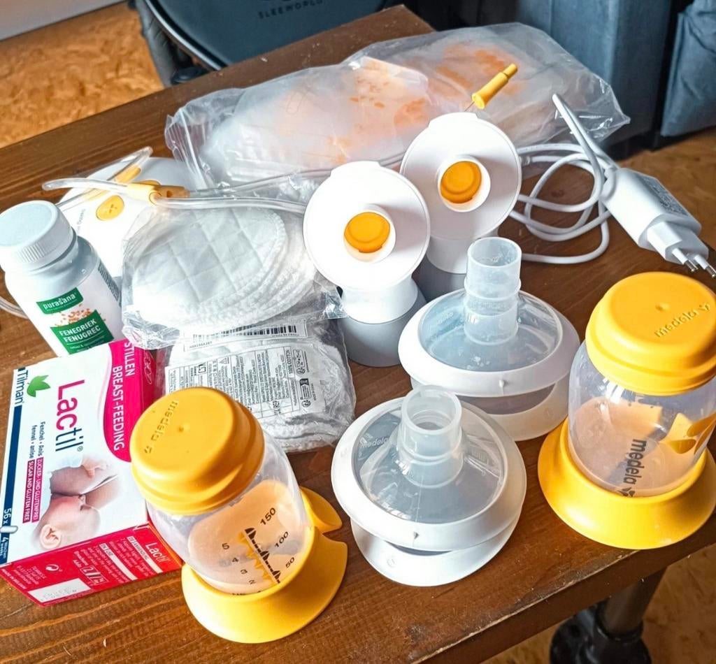 Medela double swing maxi and accessories, Enfants & Bébés, Enlèvement