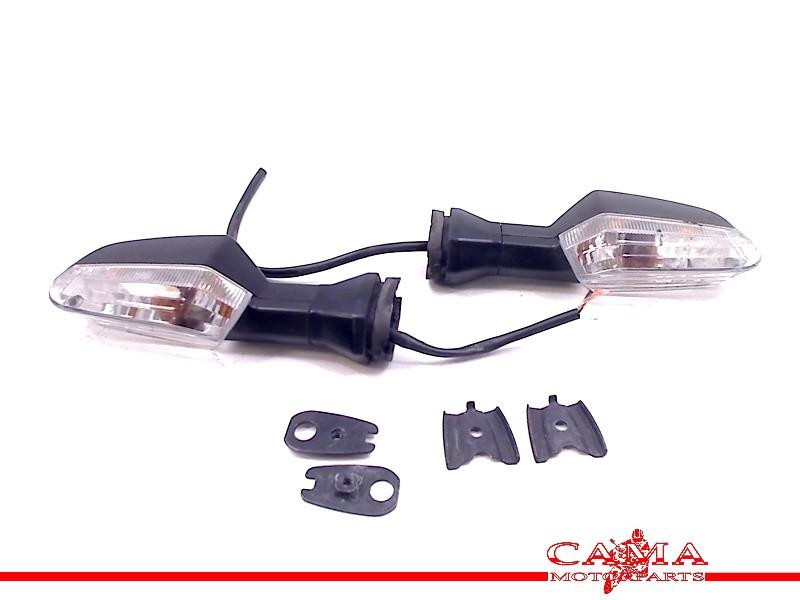 CLIGNOTANT KLE 650 Versys 2010-2013 (KLE650 KLE650C-D), Motos, Dhr. S. di Majo, Utilisé, Info@cama-motorparts.nl, P.J. Troelstraweg 8 8
3144 CX  MAASSLUIS, NL