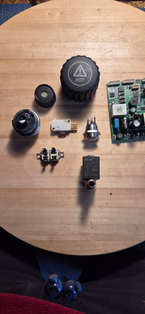 Pièces centrale vapeur laurastar go, Enlèvement ou Envoi