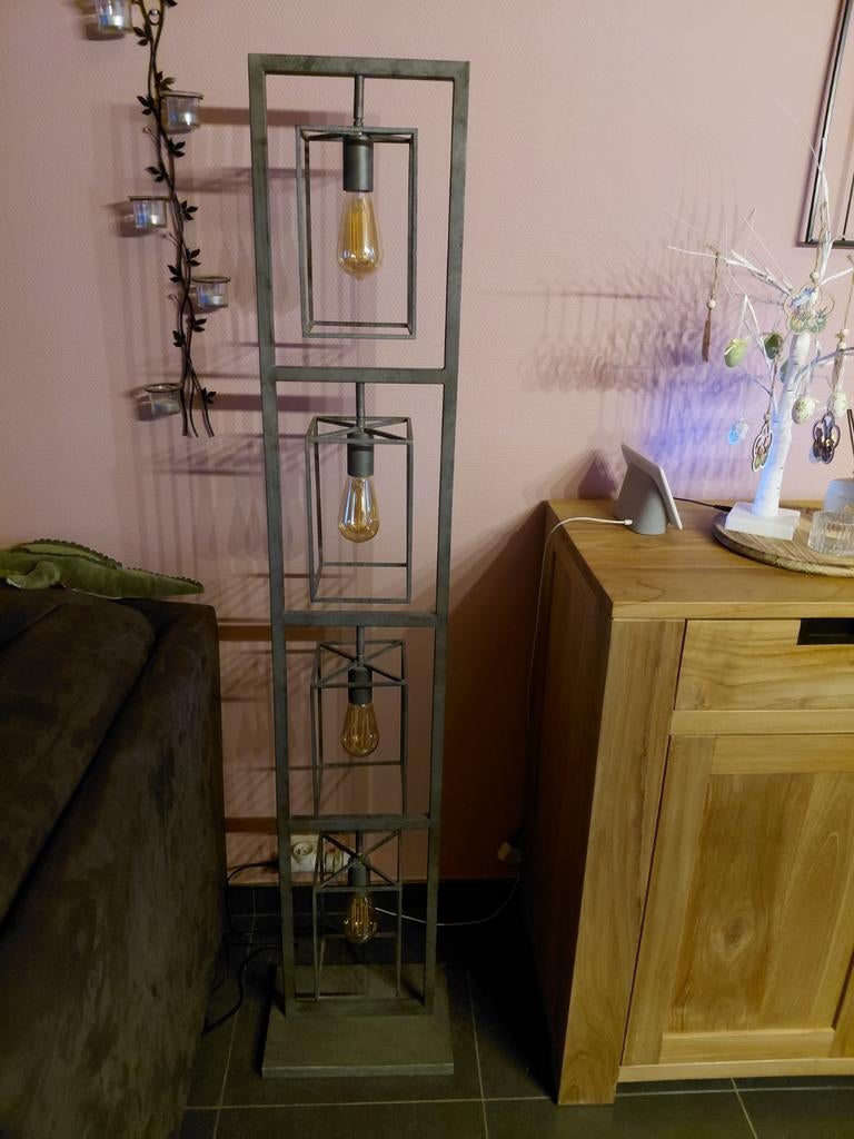 Beau lampadaire de 1,60 m de haut, Enlèvement, Comme neuf