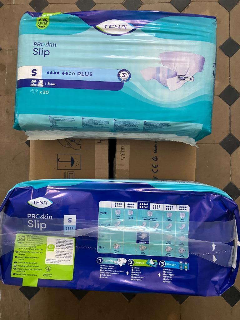 Tena proskin + slip S / 1 pack = 5€ / 3 paquets de 30 pièces, Divers, Matériel Infirmier, Enlèvement, Neuf