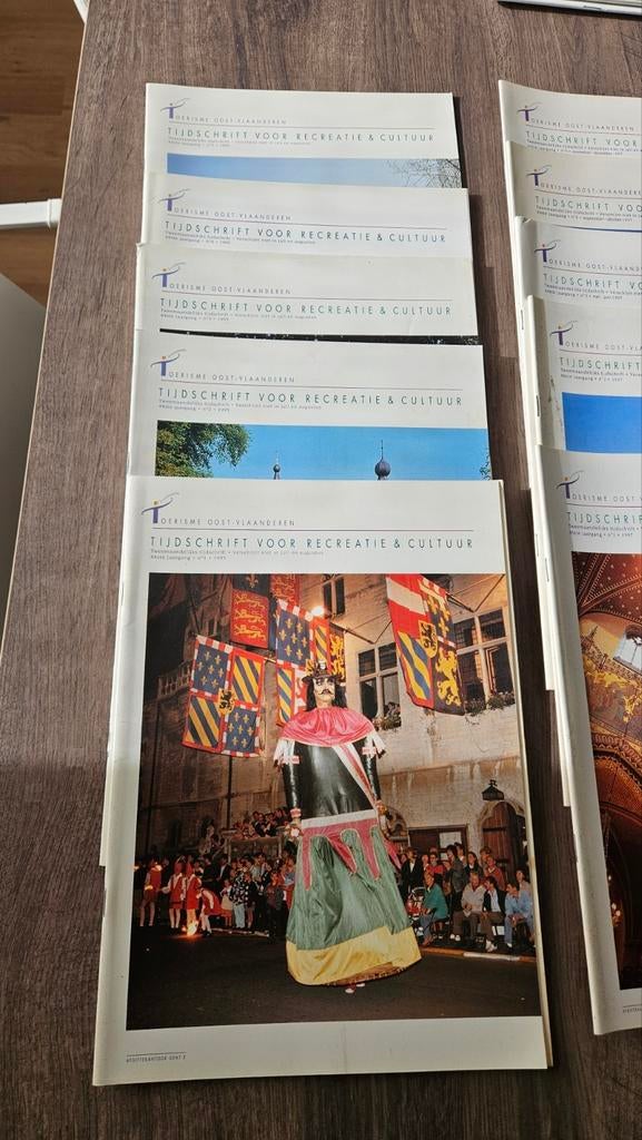 15 tijdschriften Toerisme Oost-Vlaanderen, Ophalen of Verzenden