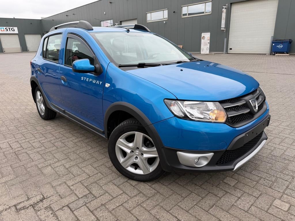 Dacia Sandero stepway 0,9 tce benzine, Auto's, Dacia, Stof, 750 kg, Blauw, 124 g/km