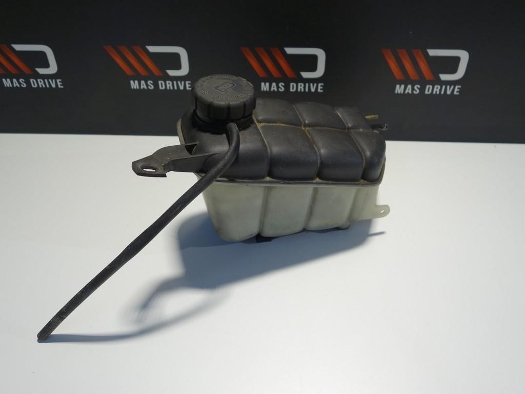 Mercedes-Benz S-classe w220 expansievat //koelreservoir, Gebruikt