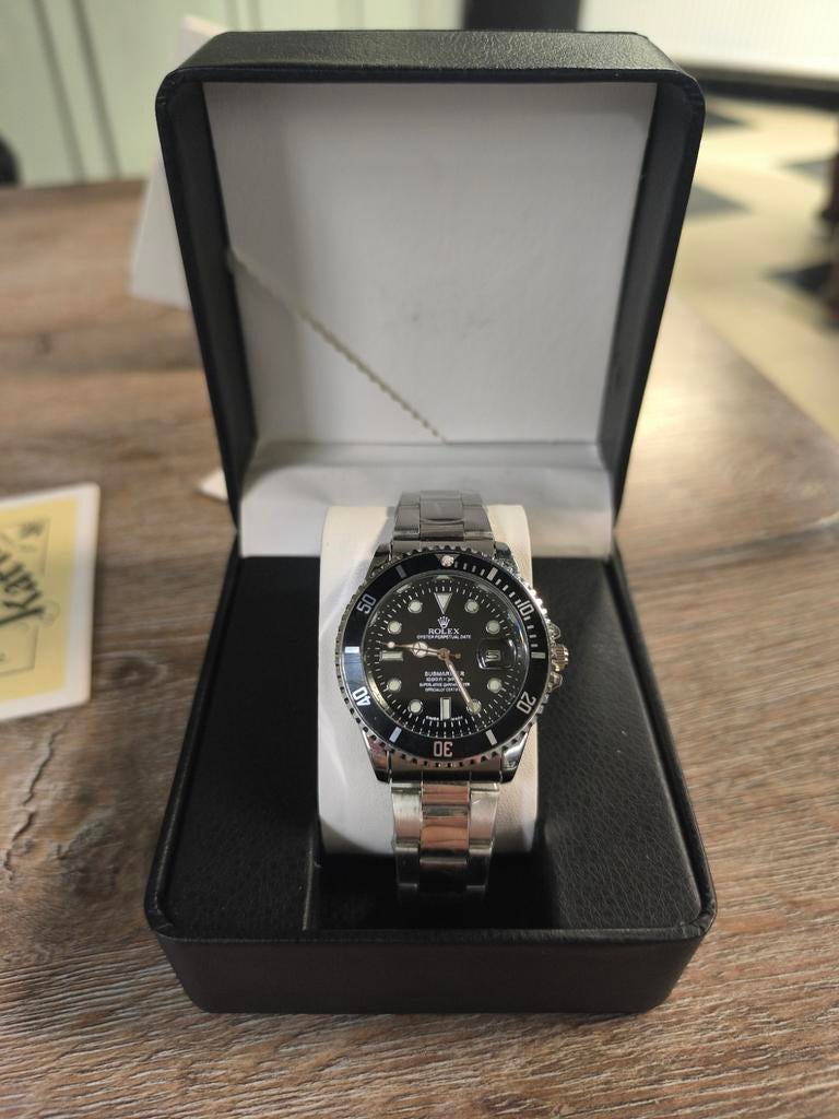 Montre neuf, Enlèvement ou Envoi