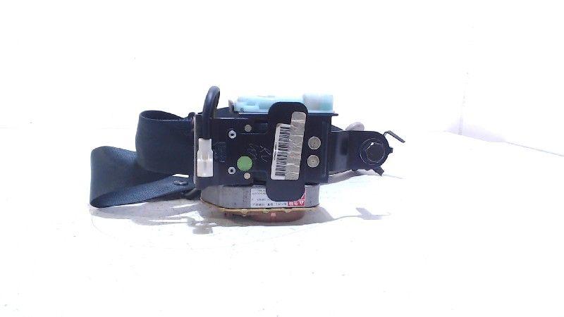 Veiligheidsgordel rechts voor Nissan Almera, Onderdelen@venauto.nl, Van der Ven Autorecycling B.V., Gebruikt, Ettenseweg 76, 4706 PB Roosendaal, The Netherlands