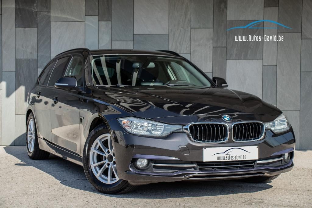 BMW 320dA Touring Sportline / SPORTZETELS / AIRCO / GPS, Automaat, https://public.car-pass.be/vhr/c3b9d825-2409-40fe-a78c-f50686cc5388