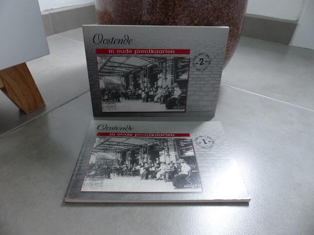Oostende in oude prentenkaarten - deel 1 & 2, Boeken, Ophalen of Verzenden, Zo goed als nieuw