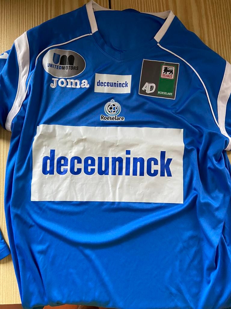 Voetbalshirt Roeselare, Verzamelen, Sportartikelen en Voetbal, Ophalen of Verzenden, Zo goed als nieuw