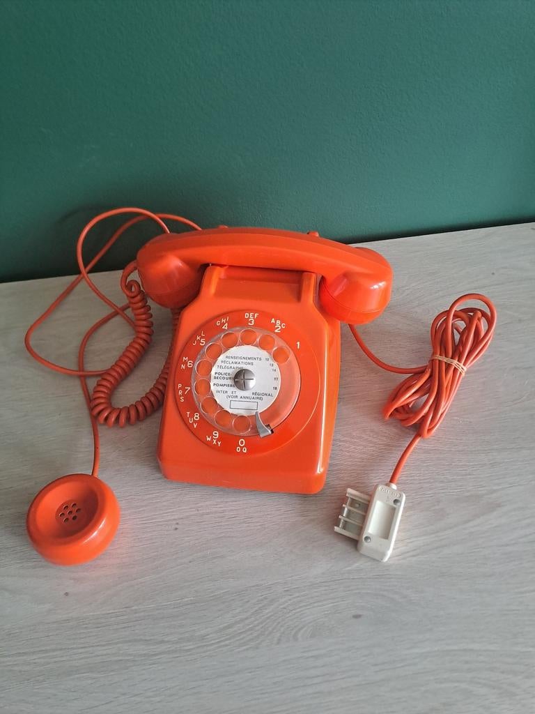 Vintage Socotel S63 draaitelefoon Frankrijk 1965, Telecommunicatie, Vaste telefoons | Niet Draadloos, Ophalen, Met draaischijf
