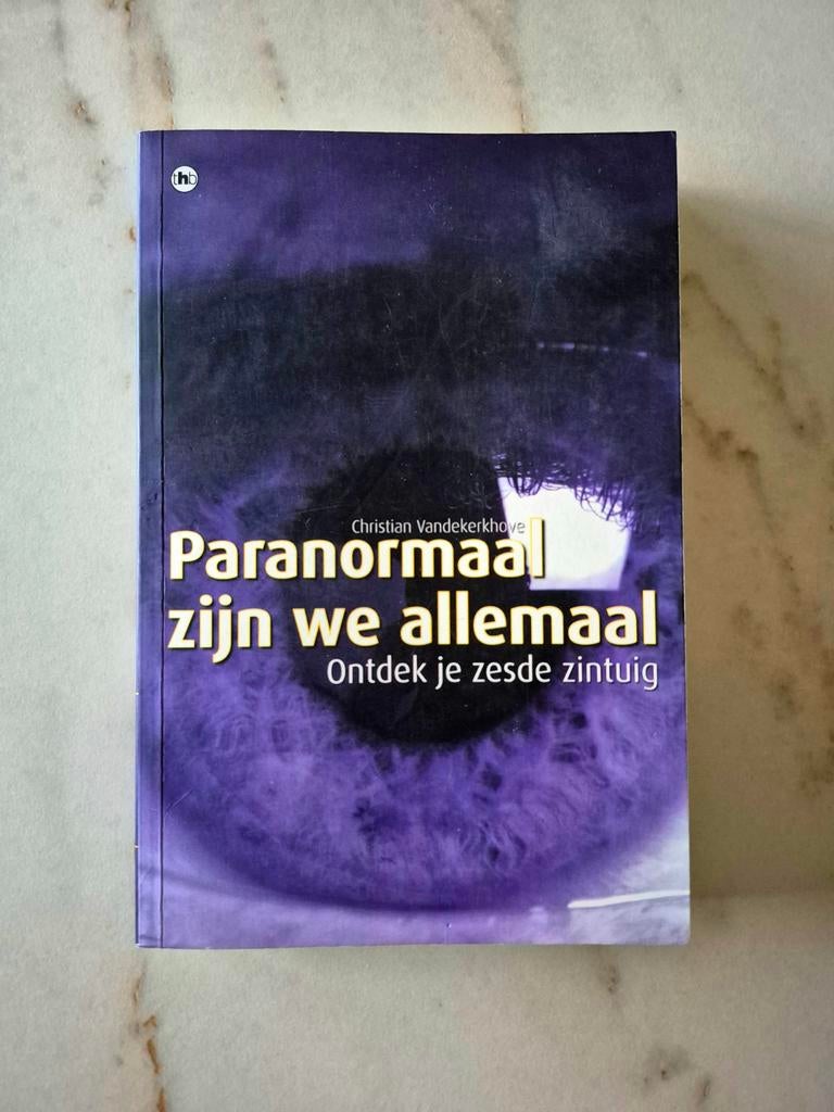 Christian Vandekerkhove - Paranormaal zijn we allemaal, Ophalen of Verzenden, Zo goed als nieuw