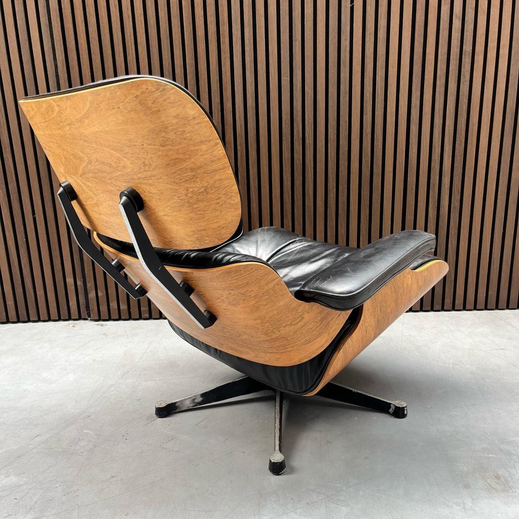 Herman Miller - Eames lounge chair - Palissander, Antiquités & Art, Antiquités | Meubles | Chaises & Canapés, Enlèvement ou Envoi